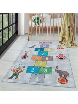 Tapis a poils courts Tapis...